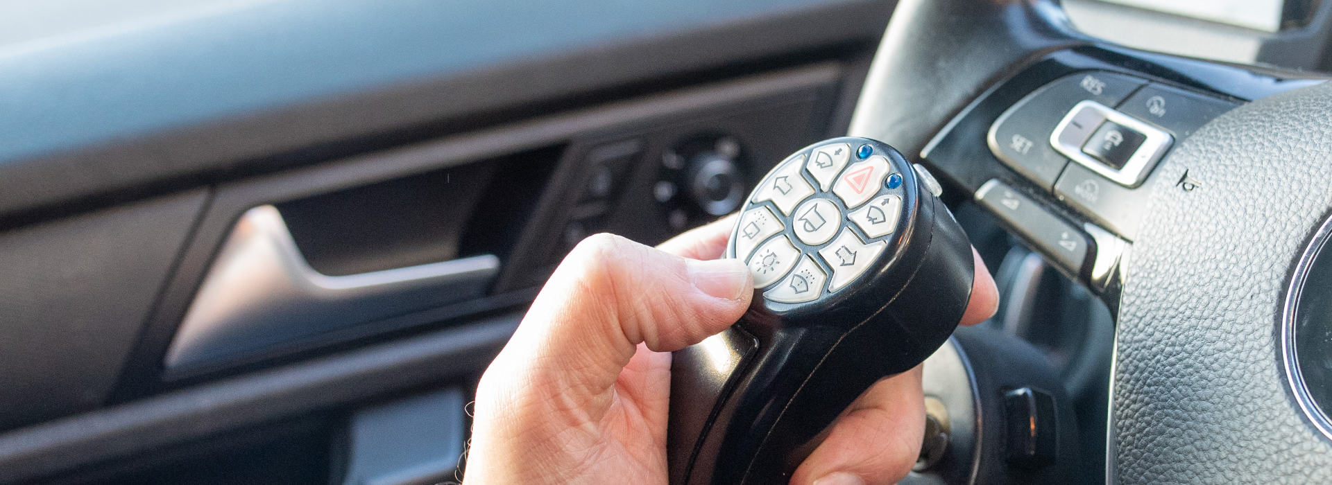 Multifunktionsdrehknopf / Mobility-/Handicap-Fahrschulausbildung der Fahrschule Fun Drive Hamm