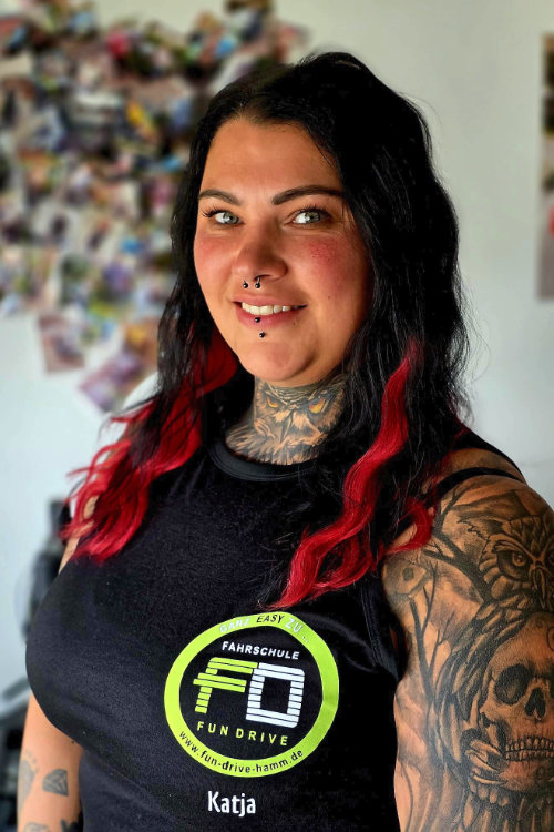 Portrait Katja (Büro) (Fahrschule Fun Drive Hamm)