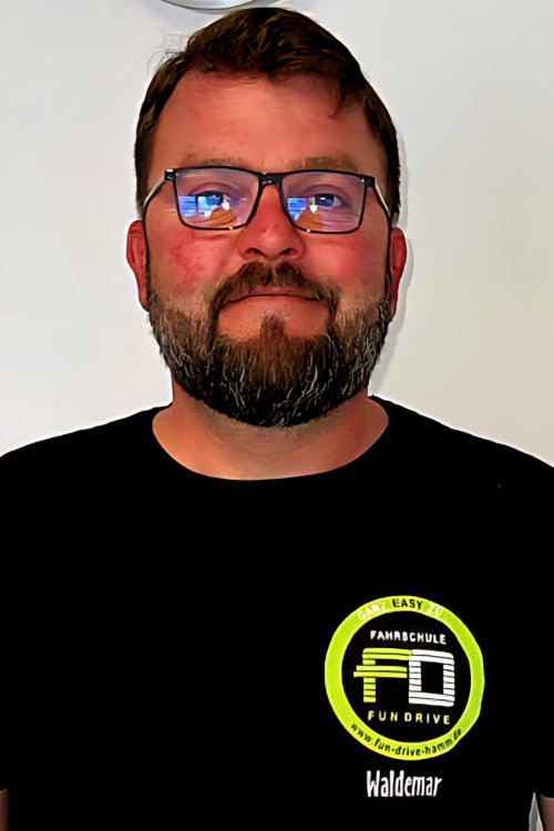 Portrait Waldemar S. (Fahrschule Fun Drive Hamm)